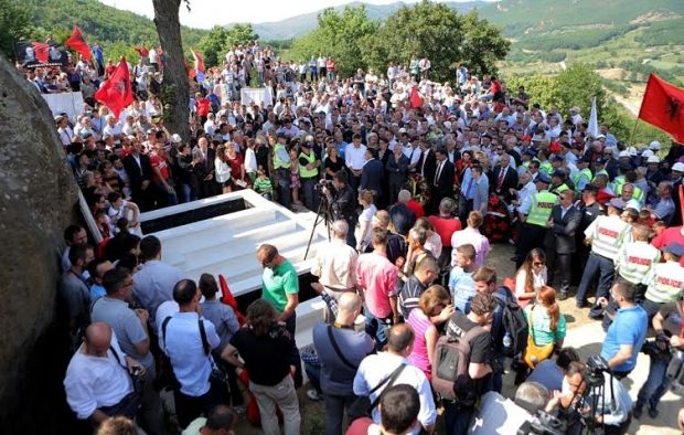 Isa Boletini rivarroset me nderime kombëtare