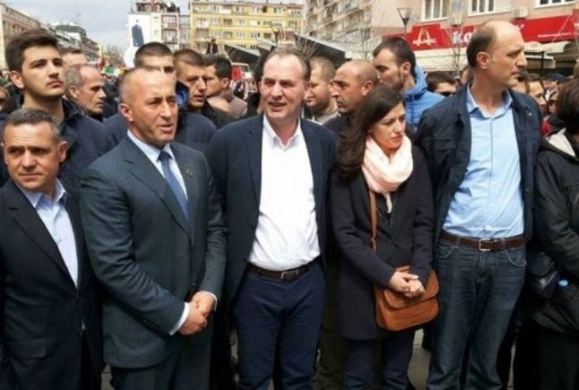 Opozita në konferencë të jashtëzakonshme