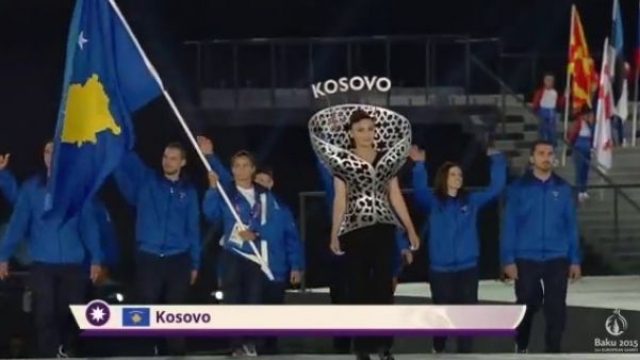 Historike: Kosova parakalon në Lojërat Olimpike Evropiane me flamur shtetëror (Foto/Video)